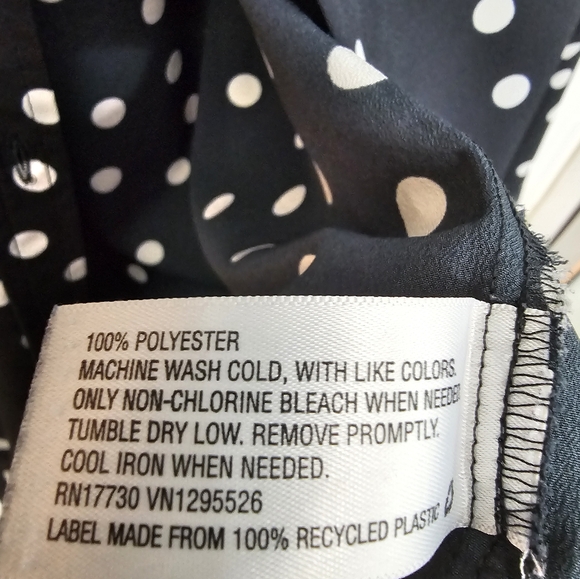 Merona Button Up Shirt Medium - Picture 3 of 3